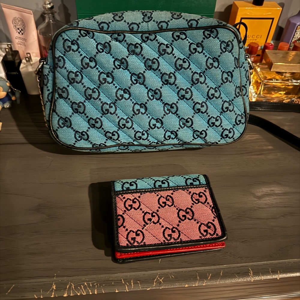 EUC Gucci Marmont Blue Women's Bag with matching wallet bundle - Picture 2 of 16